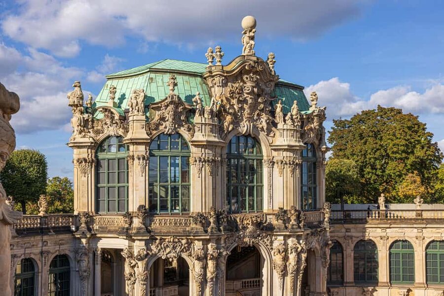 Dresden: New Year's Eve Concert at the Zwinger - What the Dresden Residenz Orchestra plays