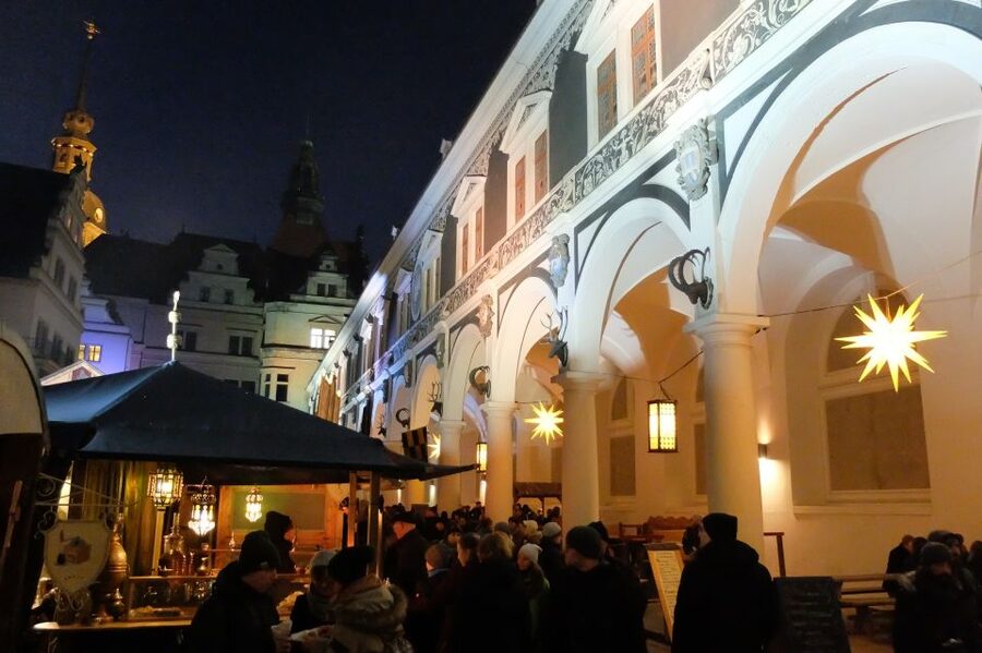 Dresden with a touch of Xmas: English small group tour - How the pace, cost, and winter conditions affect your day