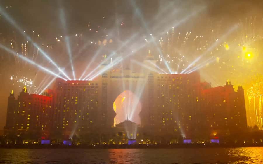 Dubai: New Year Eve Luxury Yacht Fireworks View & BBQ Cruise - Practical tips for a smoother New Year’s Eve