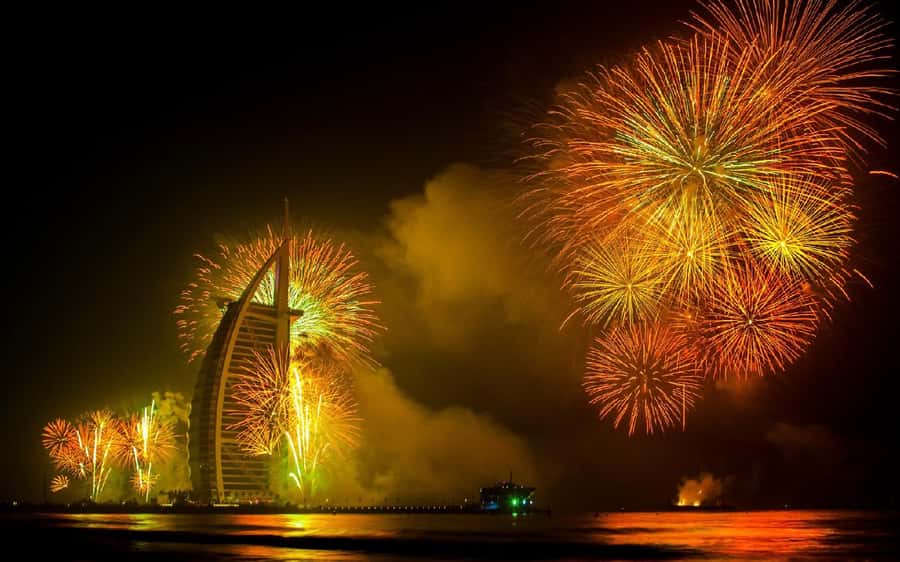 Dubai: New Year Eve Luxury Yacht Fireworks View & BBQ Cruise - Meeting at Dubai Harbour Yacht Club