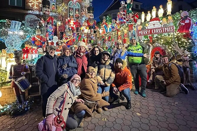 Dyker Heights Christmas Lights and NYC Skyline View Bus Tour - Key points at a glance