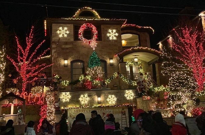 Dyker Heights Christmas Lights Tour - Washington Square Park and the arch-framed tree