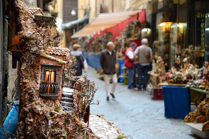 Explore the Naples Christmas Market Behind the Scenes - Starting among the Greek walls at Piazza Bellini