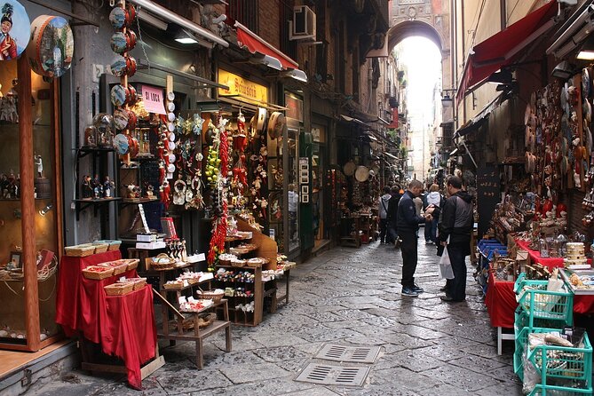Explore the Naples Christmas Market Behind the Scenes - One hour on Via San Gregorio Armeno