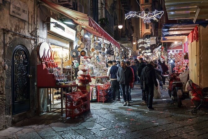 Explore the Naples Christmas Market Behind the Scenes - Following Spaccanapoli toward the heart of the old center