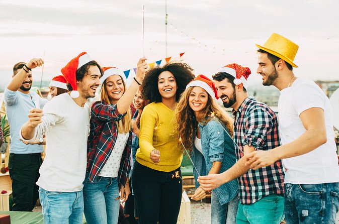 Festive Faro: Historic Christmas Lights & Market Delights - Ending at Faro Municipal Market