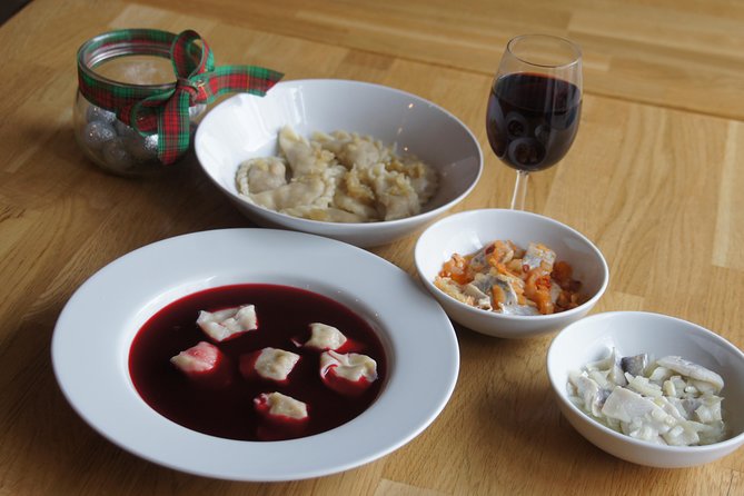 Flavours of Polish Christmas: 4 course dinner + cooking class - Key points at a glance