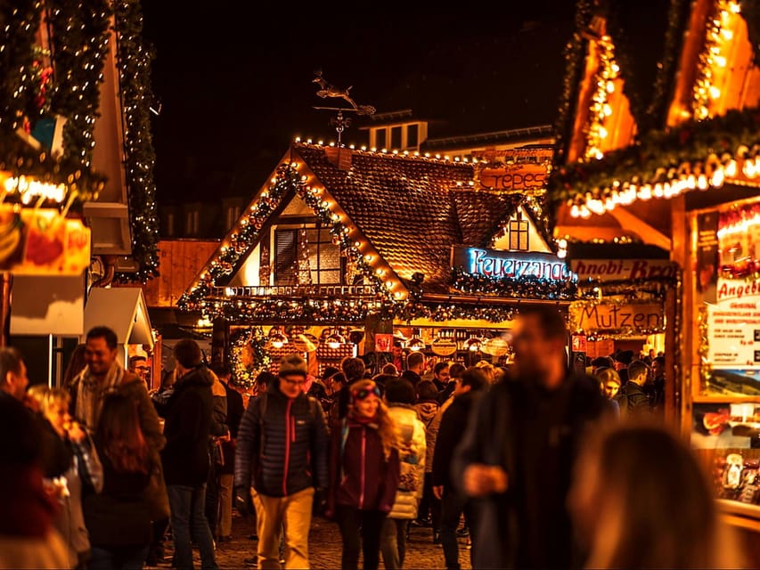 Frankfurt: Christmas Market & Old Town Tour 60 min-daily 16:00-in German - Timing, language, and practical value