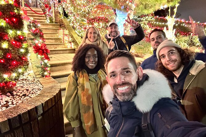 French Christmas Tour in Brooklyn - What the guides add to the experience