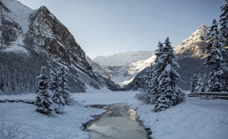 From Banff: Winter Wonderland; Lake Louise & Johnston Canyon - Key points about this Banff winter day