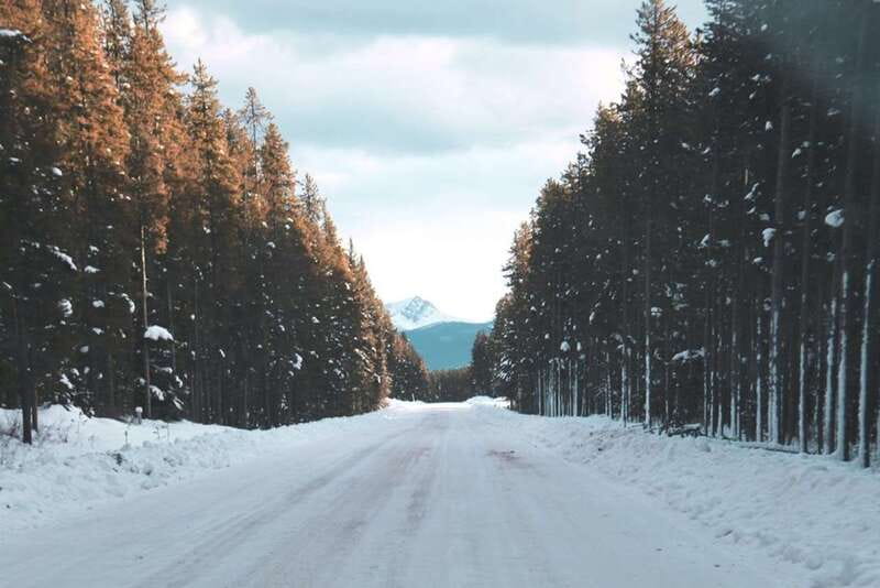 From Banff: Winter Wonderland; Lake Louise & Johnston Canyon - What is included, and what you still need to plan