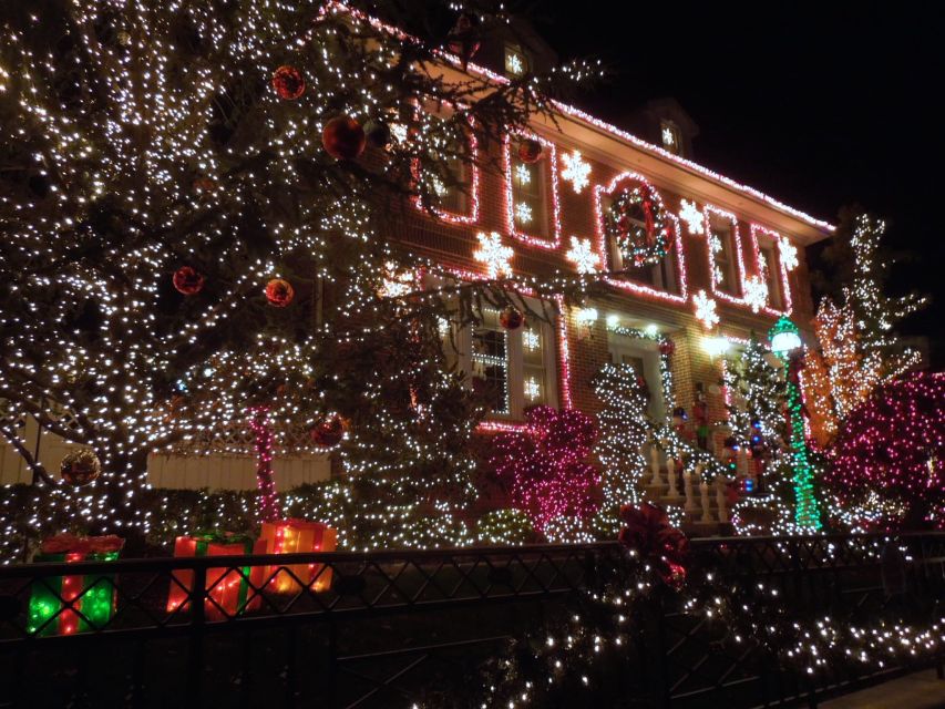 From Manhattan: 4-Hour Christmas Lights Luxury Bus Tour - Brooklyn Bridge Park adds a different kind of Christmas view