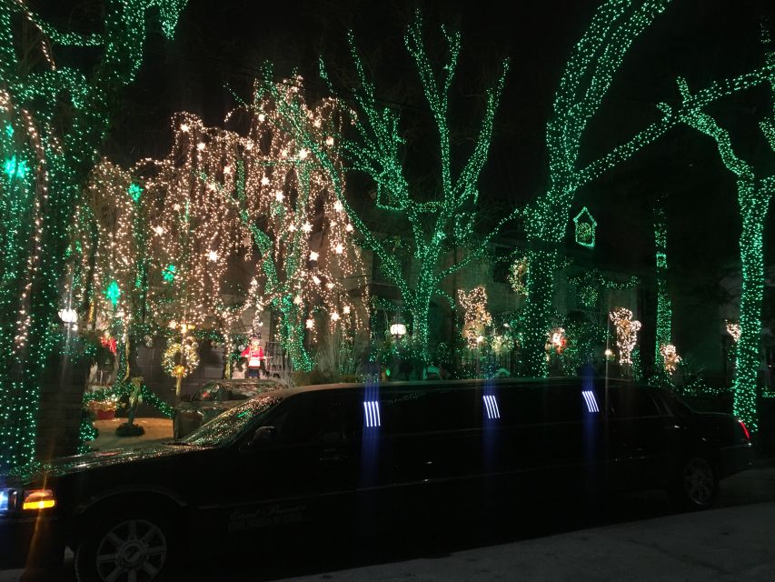 From Manhattan: Private Brooklyn Christmas Tour by Limousine - Why Dyker Heights becomes New York’s Christmas stage