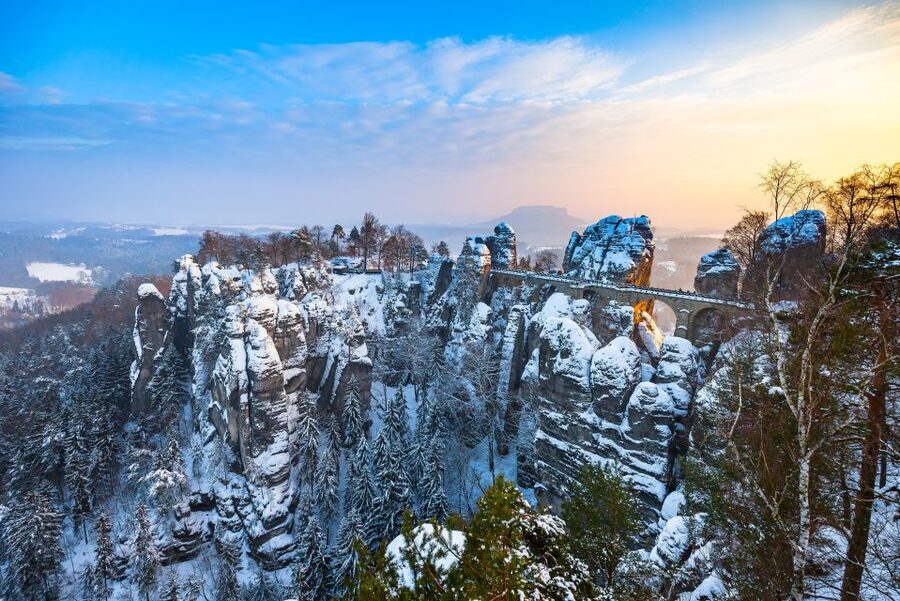 From Prague: Dresden Xmas Market & Saxon Switzerland Tour - The morning drive from Prague