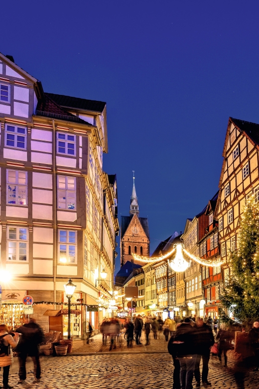 Hannover: Christmas Time Walking Tour - Starting at Hannover Tourist Information
