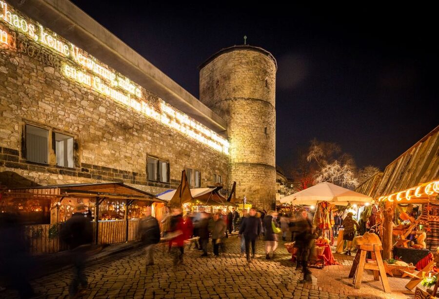 Hannover: Christmas Time Walking Tour - Should you book the Christmas Time Walking Tour?