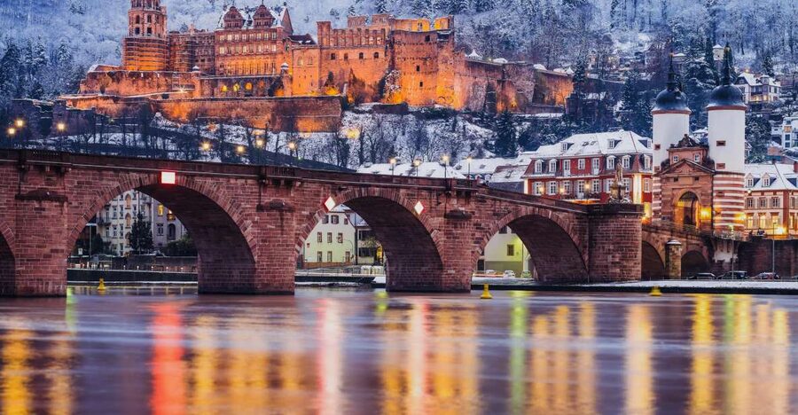 Heidelberg: Sightseeing Boat Tour with Mulled Wine - Key points to know before boarding