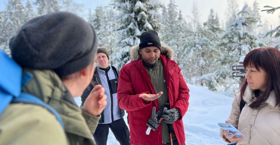 Helsinki: Winter Wonderland Liesjärvi National Park Hike - What to wear and bring for the cold