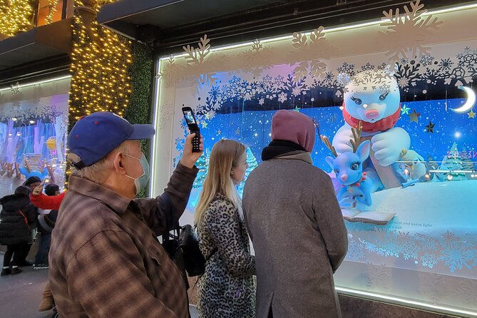 Holiday Lights Extravaganza Walking Tour - Radio City Music Hall is a practical ending point