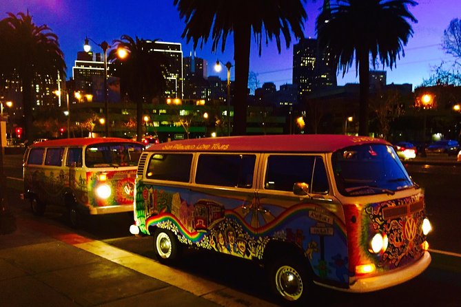 Holiday Lights Tour of San Francisco - Union Square is the main holiday stop