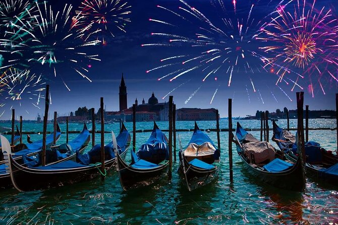I Musici Veneziani New Year's Concert in Venice - Arriving at 5:30 pm and finding your seat
