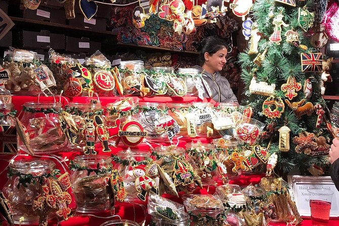 Iconic Streets of London Christmas Lights Tour - Fortnum & Mason and the West End market