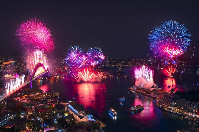 Intimate Sydney Harbour All-Inclusive New Year's Eve Cruise - The 9pm fireworks and the long wait to midnight