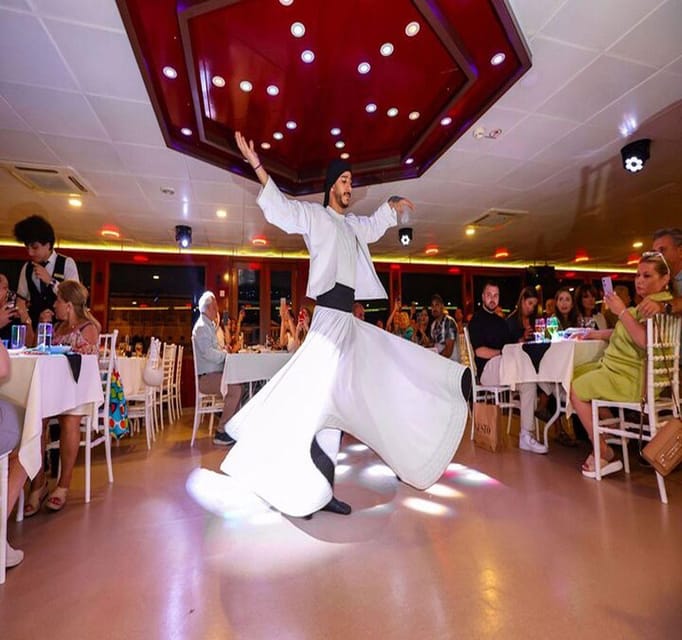 Istanbul: New Year's Eve Bosphorus Dinner Cruise 2027 - What to expect at midnight