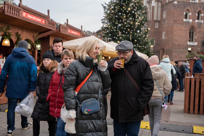 Krakow Christmas Market Immersive Tour - Florianska Street and old-fashioned Christmas shopping