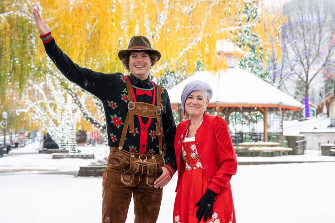 Leavenworth Christmastown Tour - The 45-minute walk through Leavenworth