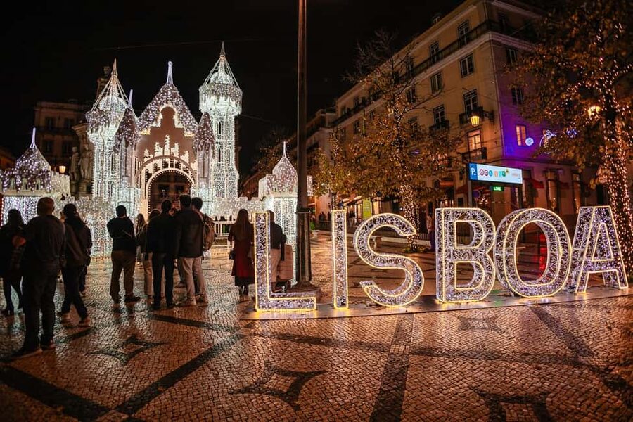 Lisbon: Christmas Flexible Walking Tour - Key points to know before you book
