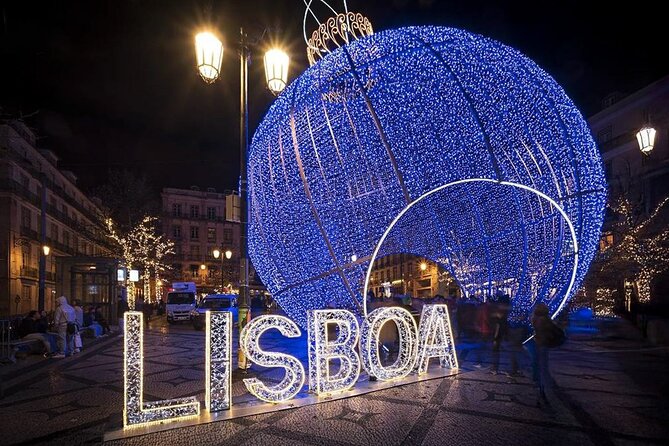 Lisbon: Christmas Lights by Tuk Tuk - What the one-hour route gives you