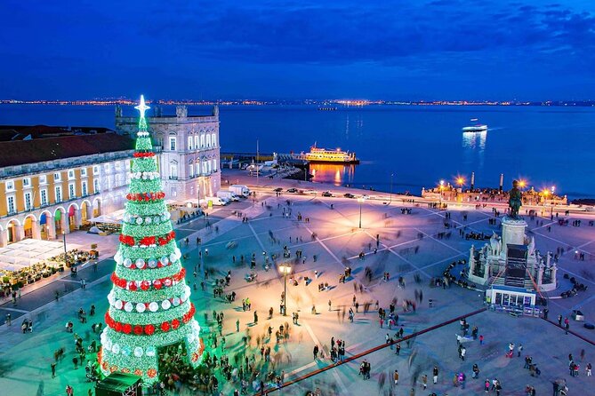 Lisbon: Christmas Lights by Tuk Tuk - Christmas songs add atmosphere, not a full concert