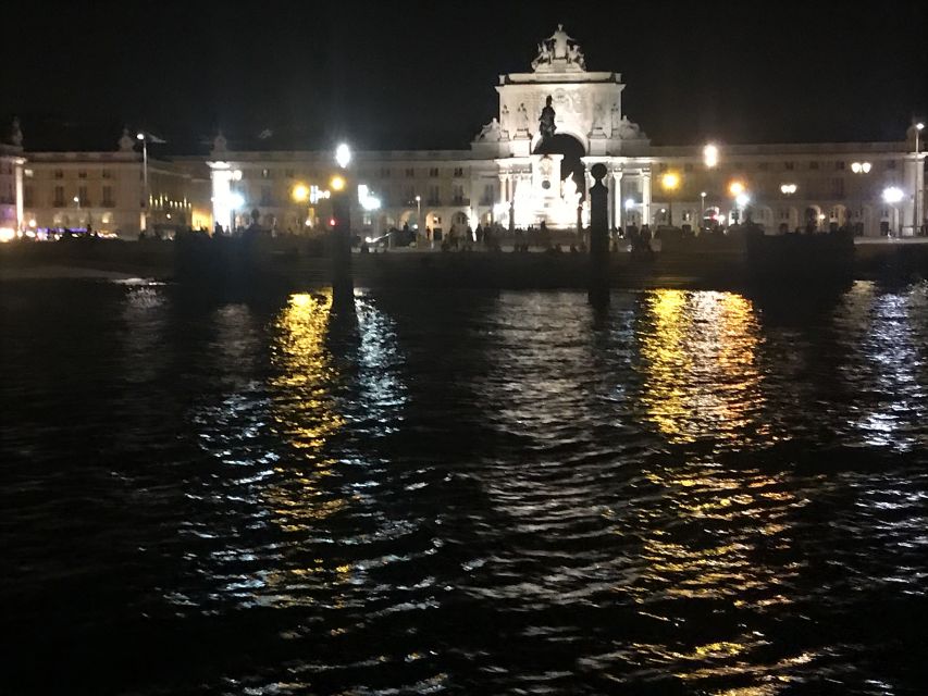 Lisbon: New Year's Eve Fireworks Sail Boat Tour - Key points before you book