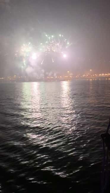 Lisbon:New Year's Eve on a Sailboat - A New Year’s Eve view you cannot get from the street