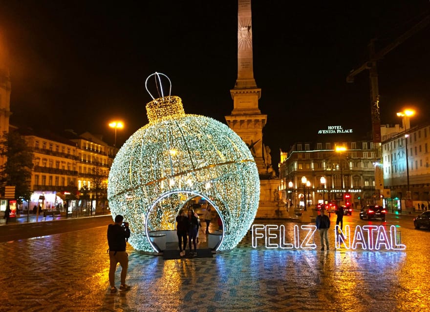 Lisbon: Private Christmas Lights Tour by Eco Tuk Tuk - Cais do Sodré: the first look at Lisbon after dark