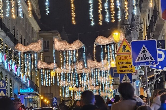 Lisbon Private Tour by Tuk Tuk (Christmas Lights) - Why a tuk tuk works well for Lisbon’s Christmas lights