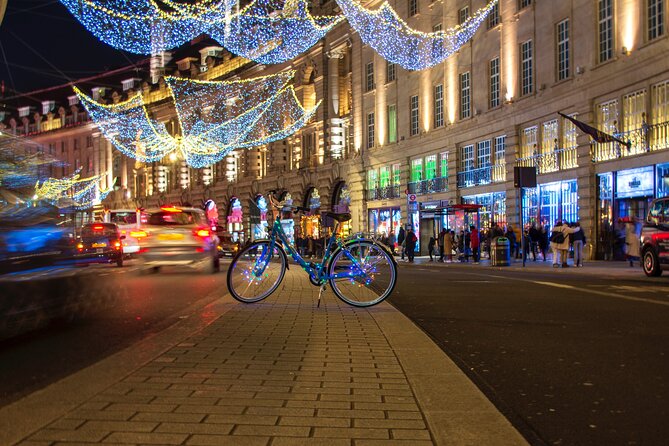 London Christmas Lights Bike Tour with Local Guide - Oxford Street, Carnaby Street, and Regent Street