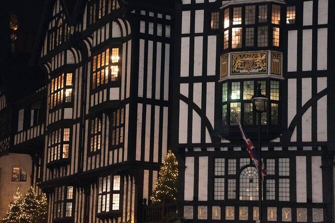 London Christmas Lights Guided Walking Tour - What the $61.70 price really buys