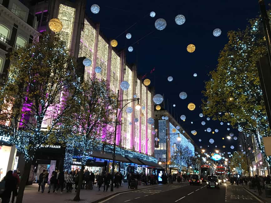 London: Christmas Lights Open-Top Bus Tour - A quick Christmas tour with a very central route