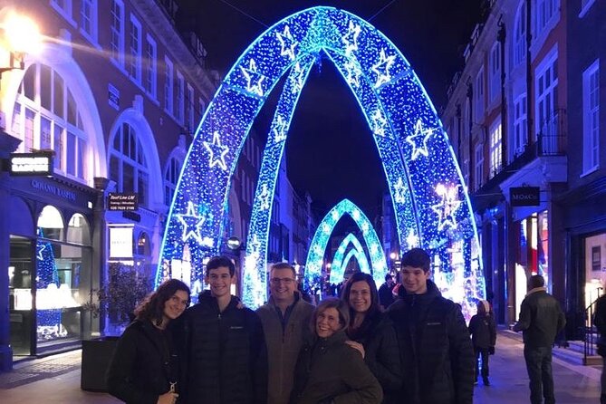 London Christmas Lights Private Tour by Traditional Black Cab - The evening begins at your central London hotel