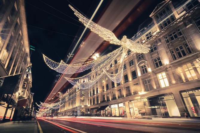 London Christmas Lights Tour by Vintage Double-Decker Bus - The guide can shape the entire evening