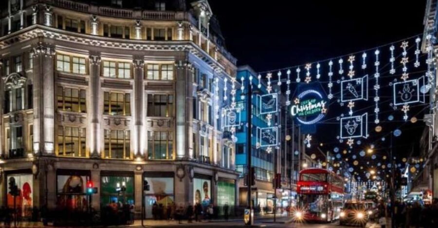 London: Christmas Lights Tour, Mince Pies, & Festive Drinks - London Christmas lights from a warm bus seat