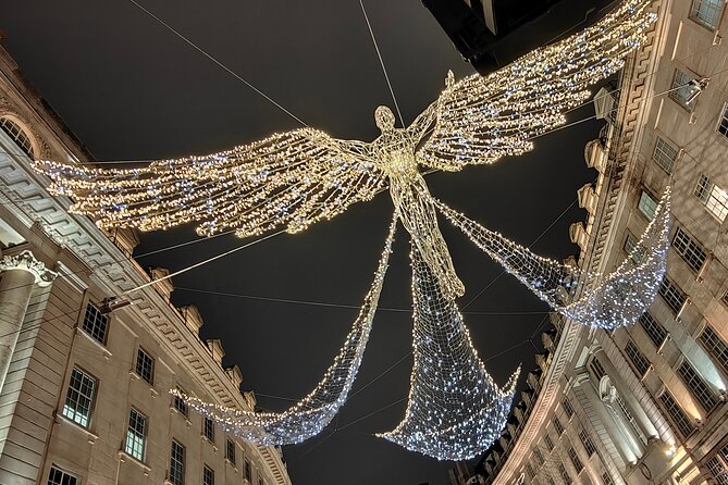 London Christmas Sparkle Private Walking Tour - Why this evening walk works for Christmas in London