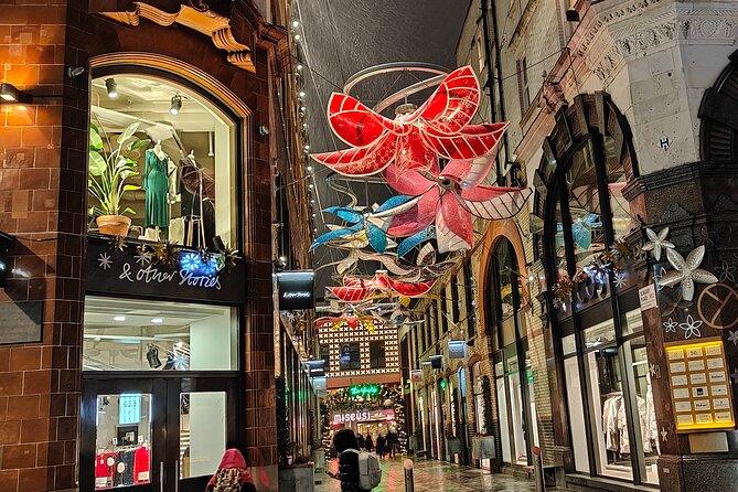 London Christmas Sparkle Private Walking Tour - Liberty London and Carnaby Street add character