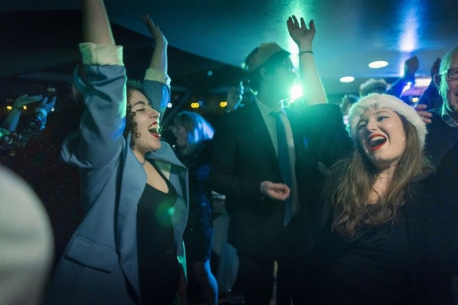 London: Festive New Year’s Eve 4-Course Dinner Cruise - Boarding at Tower Pier beside the Tower of London