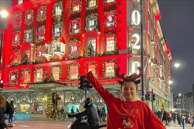 London Private Christmas Lights Taxi Tour with Pick Up - Regent Street opens the evening with the grandest display