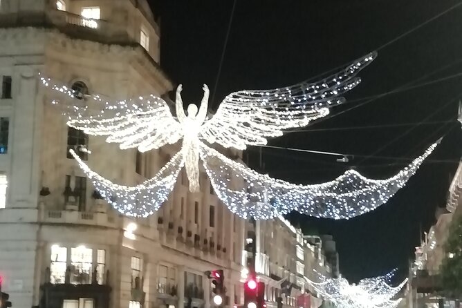 London Private Christmas Lights Walking Tour with Local Guide - A two-hour route through London’s brightest streets