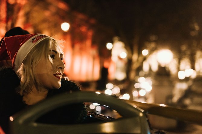 London Tootbus Christmas Lights Tour - Oxford Street’s stars give you the first big display