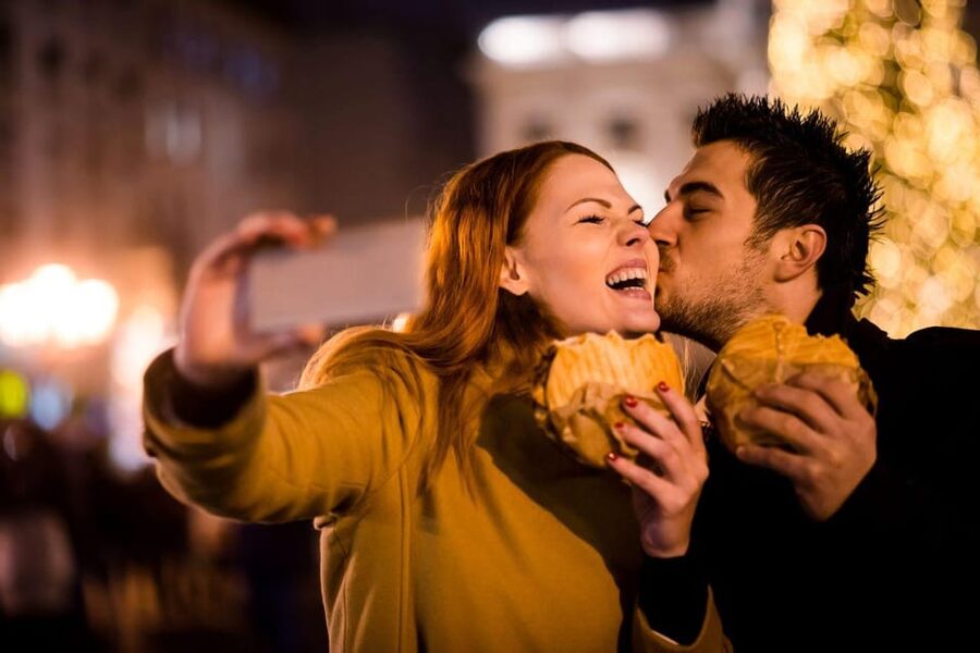 Luxembourg: Christmas Market Food Tour with Tastings - Seasonal food with a modern Luxembourg touch